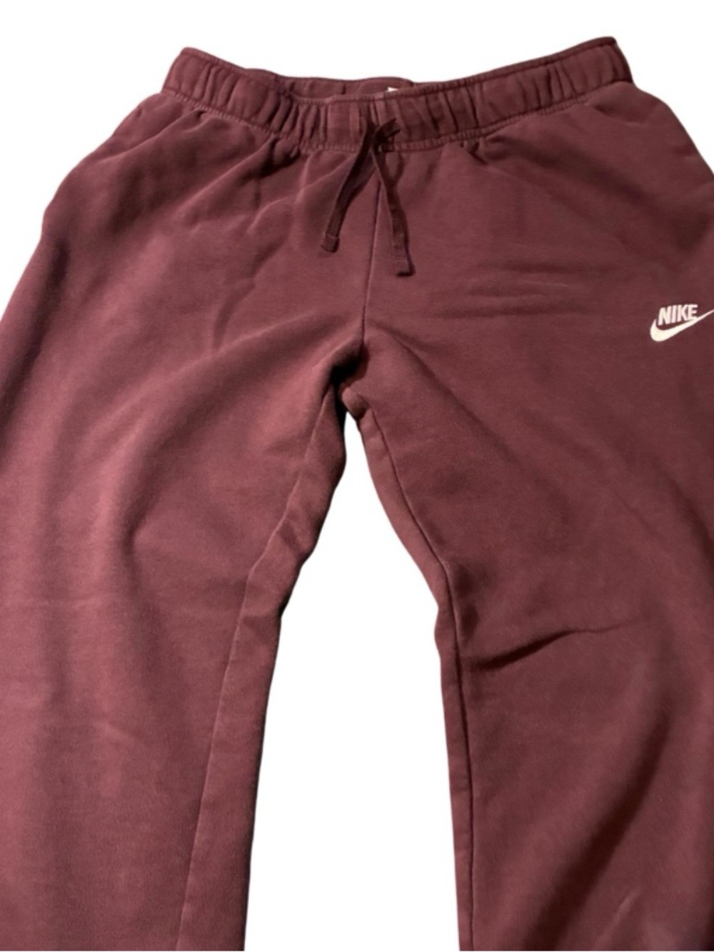 Women’s Nike Fleece Mid Rise Joggers - Medium - Picture 5 of 6